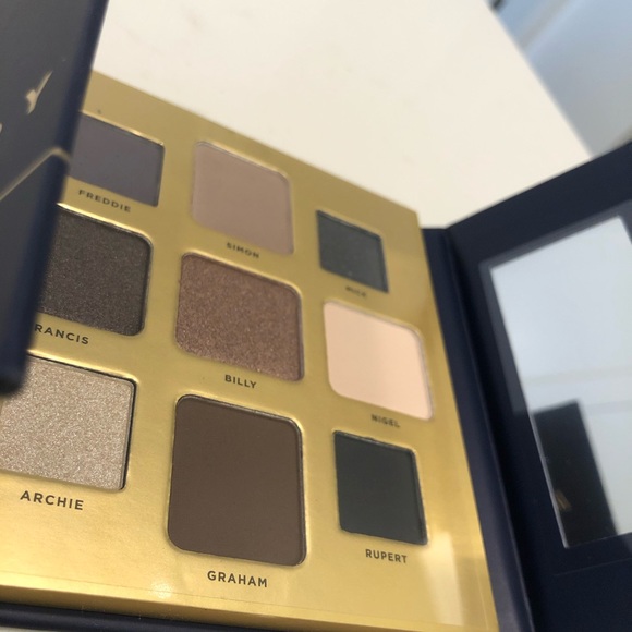 NEW Butter London || Teddy Boy Eyeshadow Palette - Picture 3 of 6